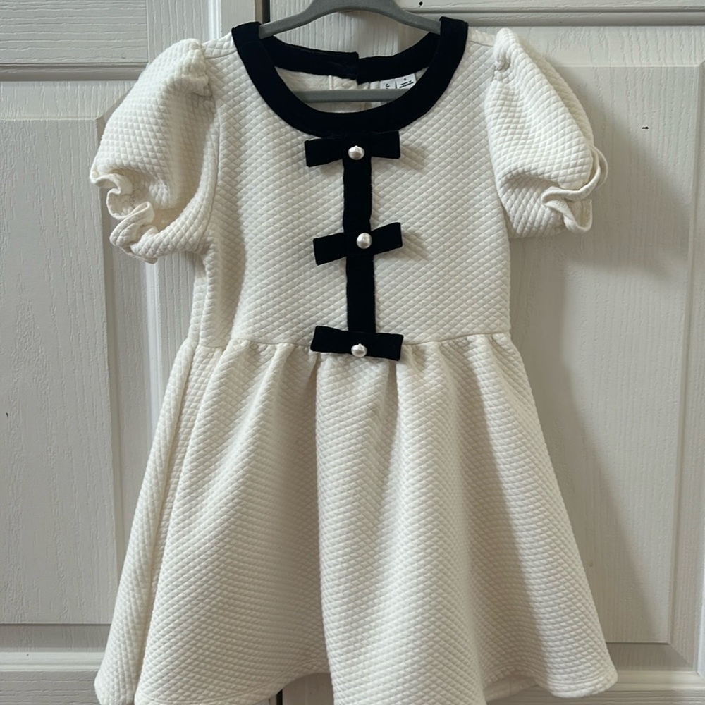 5T dress in excellent condition